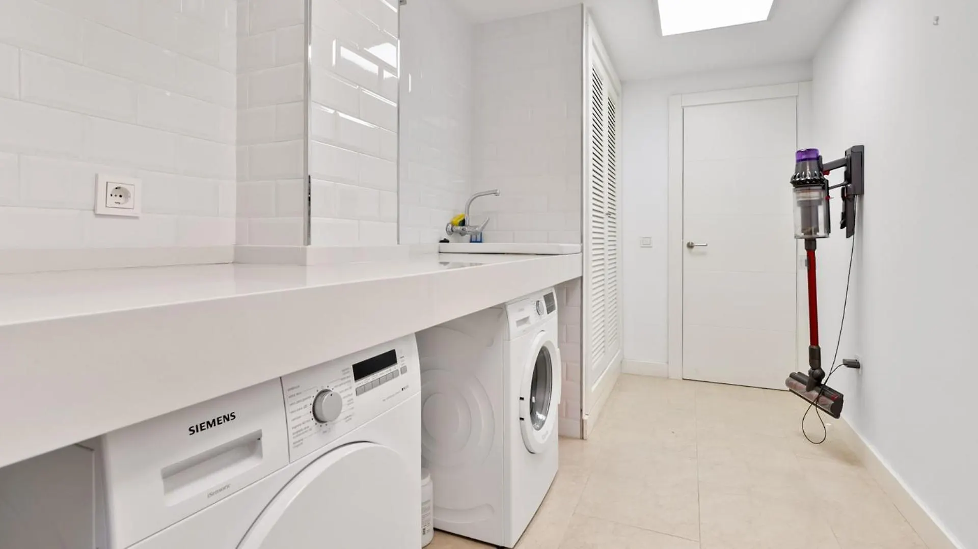 Vivi Homes -Villa Perla Pool, Gym, Jacuzzi & Garden Estepona 0*,